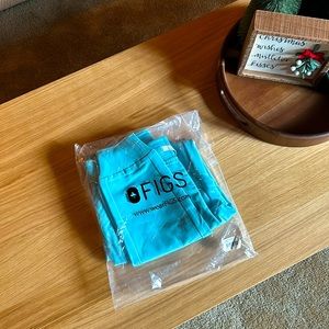 FIGS scrub pant in AQUA